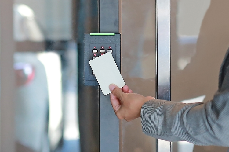 Door Access Control Systems in Dubai